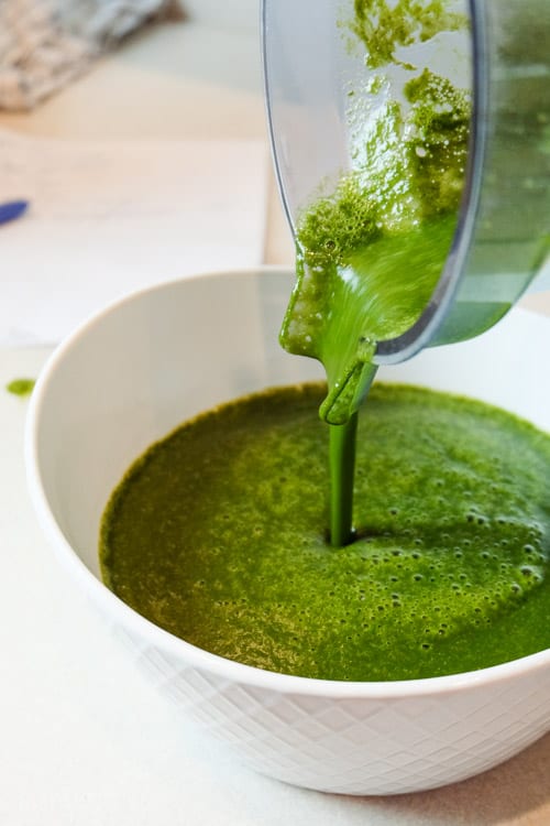 Palak sauce after blending, poured into a serving dish.